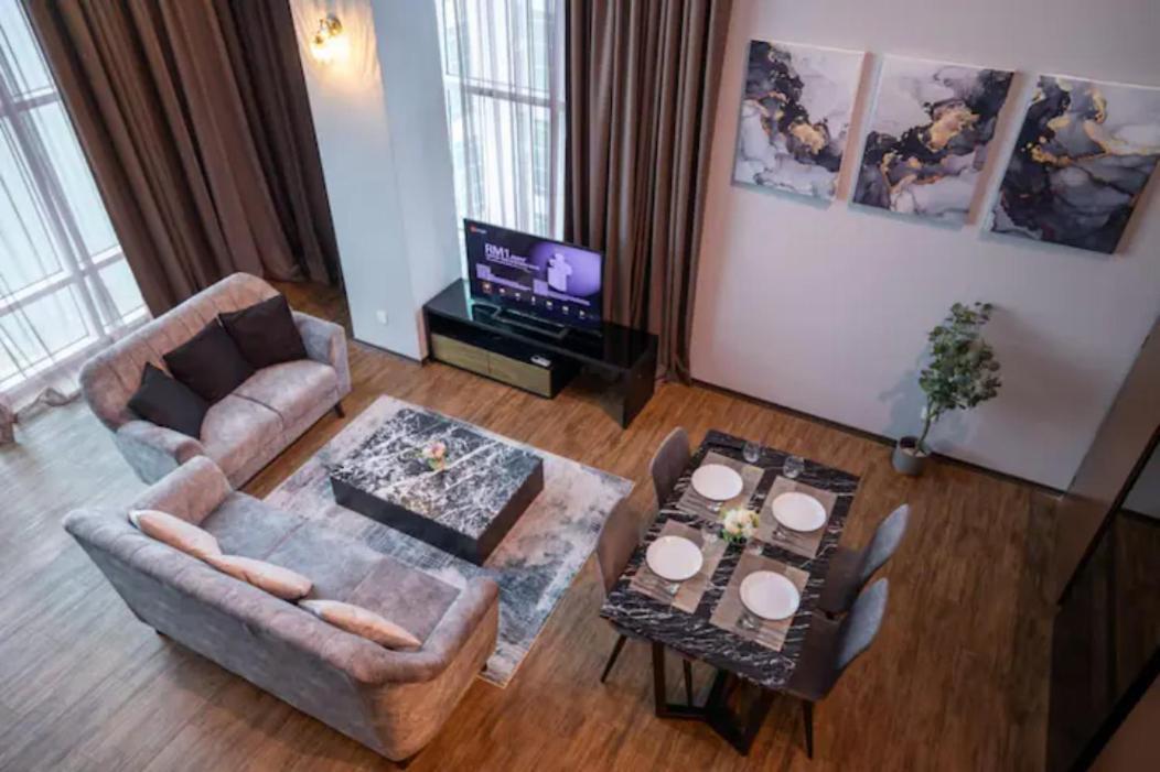 Loft Pano Seaview Suite 2 Bedroom By The Only Bnb Jelutong Exteriör bild